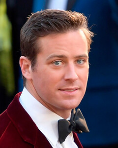 Арми Хаммера «отрезали» от денег семейной династии миллиардеров