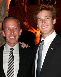 Скончался отец Арми Хаммера — Майкл Арманд Хаммер