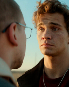 «Кинопоиск» представил тизер комедии со звездой сериала «Слово пацана»