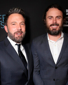 Брат Бена Аффлека пропустил его свадебное торжество из-за родительских обязанностей