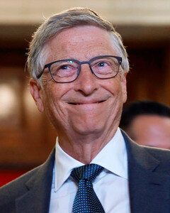 Что читают миллиардеры: Билл Гейтс поделился фаворитами 2023 года