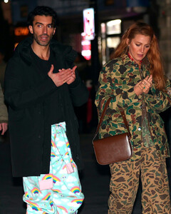 Джастин Бальдони обвинил Блейк Лайвли, что она без спроса поцеловала его в удалённой сцене