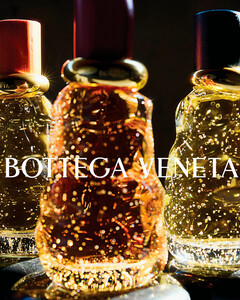 Bottega Veneta создали новую коллекцию ароматов во флаконах из венецианского стекла