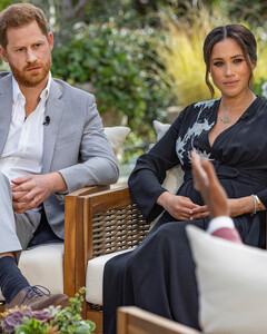 Право на интервью принца Гарри и Меган Маркл стоило каналу CBS до 9 миллионов долларов