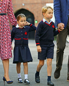 Почему Джордж, Шарлотта и Луи пропускают школу в свой День рождения?