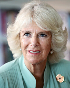 Принц Джордж и принцесса Шарлотта не называют Камиллу бабушкой