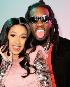 Карди Би опровергла слухи о том, что публичная вражда с Offset была пиар-акцией