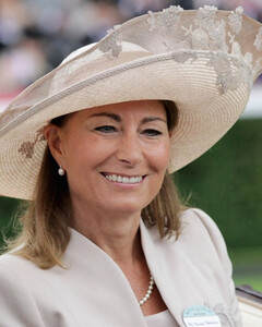 Мама Кейт Миддлтон: «Дочь вдохновила меня на создание бизнеса»