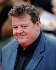 Причину смерти Робби Колтрейна раскрыли только через неделю