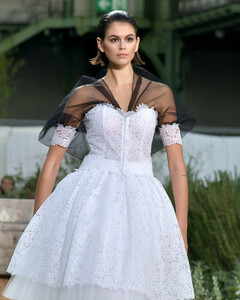 Самое интересное о кутюрном показе Chanel Couture весна — лето 2020