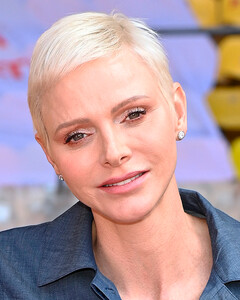 «Мне очень тяжело»: принцесса Монако Шарлен пожаловалась на своё самочувствие