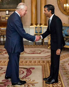 Пост принял: Карл III назначил Риши Сунака новым премьер-министром Великобритании