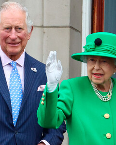 Как король Карл III почтил память королевы Елизаветы II в своей первой рождественской речи