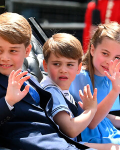 Стало известно, какую роль сыграют принцы Джордж, Луи и принцесса Шарлотта на коронации Карла III