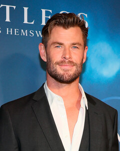 Крис Хемсворт обнаружил у себя генетическую предрасположенность к болезни Альцгеймера