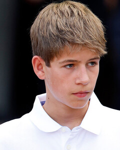 11 малоизвестных фактов о самом младшем внуке королевы Елизаветы II — Джеймсе, виконте Северне