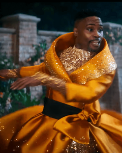 В сети появился первый тизер «Золушки» c Билли Портером в роли Феи-крёстной