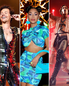 5 самых крутых образов звёзд с Coachella-2022