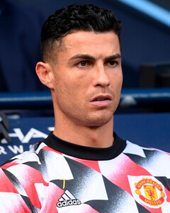 Криштиану Роналду получил предложение на четверть миллиарда долларов от футбольного клуба из Саудовской Аравии