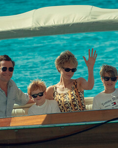 Появились первые кадры с новыми актёрами пятого сезона сериала «Корона»