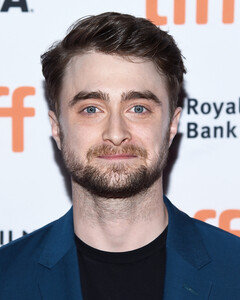 Дэниел Рэдклифф смущается своей ранней славы и карьеры в «Гарри Поттере»