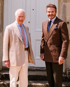 Любимец короля: Дэвид Бекхэм стал послом Фонда Карла III