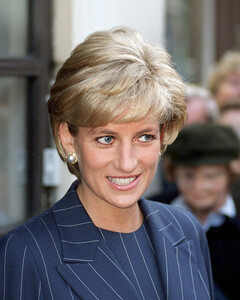 Добровольная изоляция: каким был распорядок дня принцессы Дианы после развода