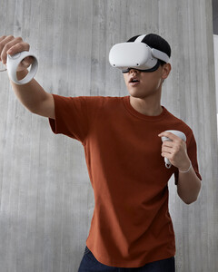 Показ мужской коллекции Dior весна-2023 будут транслировать через гарнитуру виртуальной реальности