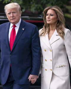 Дональд Трамп назвал слухи о нежелании Мелании снова стать первой леди фейками