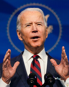 Джо Байден отменил запрет для трансгендеров на службу в армии