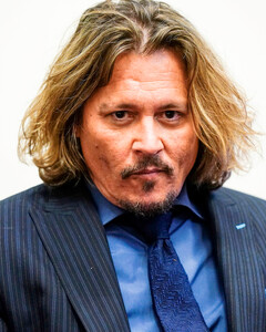 Джонни Депп даст показания против бывшей жены Эмбер Хёрд