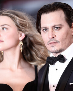 Джонни Депп требует с Эмбер Херд 50 миллионов долларов за клевету