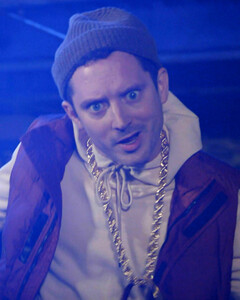 Элайджа Вуд, Орландо Блум и другие звёзды «Властелина колец» зачитали рэп в честь 20-летия фильма