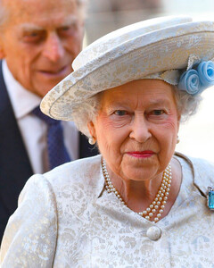 Ужасные подробности: Елизавета II раскрыла страшную тайну о том, что случилось во время её коронации