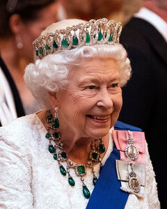 У королевы Елизаветы II появился русский сосед-нефтяник