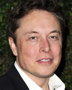 Илон Маск вспомнил, как потерял первенца прямо на своих руках