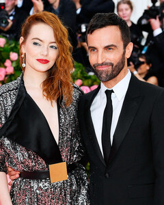 Актриса Эмма Стоун взяла интервью у Николя Жескьера для сайта Louis Vuitton