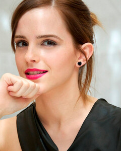 Эмма Уотсон рассказала, что её первый званый обед был «катастрофой»