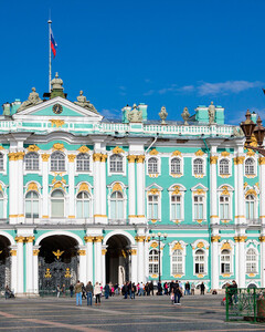 Коллекционер рассказал, что на выставке Фаберже в Эрмитаже есть подделки