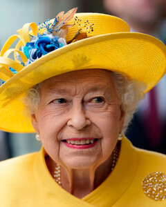 Что происходило в Королевстве за несколько дней до смерти Елизаветы II?