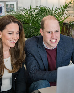 11 любимых сериалов членов королевской семьи