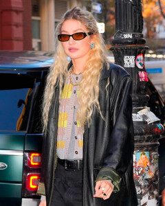 Джиджи Хадид знает, как выглядеть стильно даже в холодную погоду