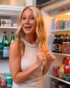 Гвинет Пэлтроу провела экскурсию по холодильнику после новостей о её голодной диете