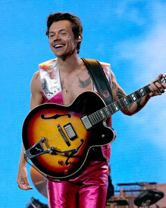 Гарри Стайлс выступит на церемонии вручения премии «Грэмми-2023»