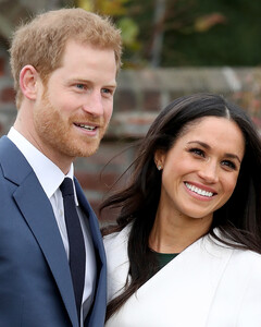 Молодёжь любит королеву, принца Гарри и Меган Маркл. А вот Уильяма с Кейт не жалует