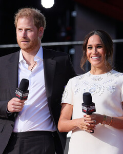 Принца Гарри и Меган Маркл пригласили на «Оскар», но вряд ли они придут, чтобы не видеть триумф фильма «Спенсер»