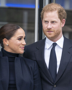 Принц Гарри и Меган Маркл получили шквал критики, когда потребовали у полиции Великобритании защиты