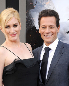 По стопам Эмбер Хёрд: Йоан Гриффит подал в суд на бывшую жену Элис Эванс из-за угроз разрушить его карьеру