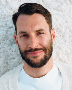 Всё, что нужно знать о коллаборации Jacquemus с Nike