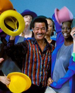 Не стало японского дизайнера Иссэй Миякэ